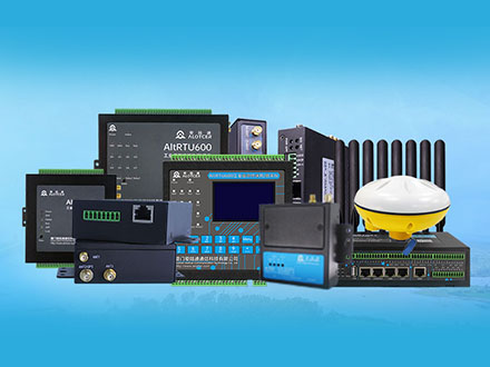 買軟路由好還是硬路由好?